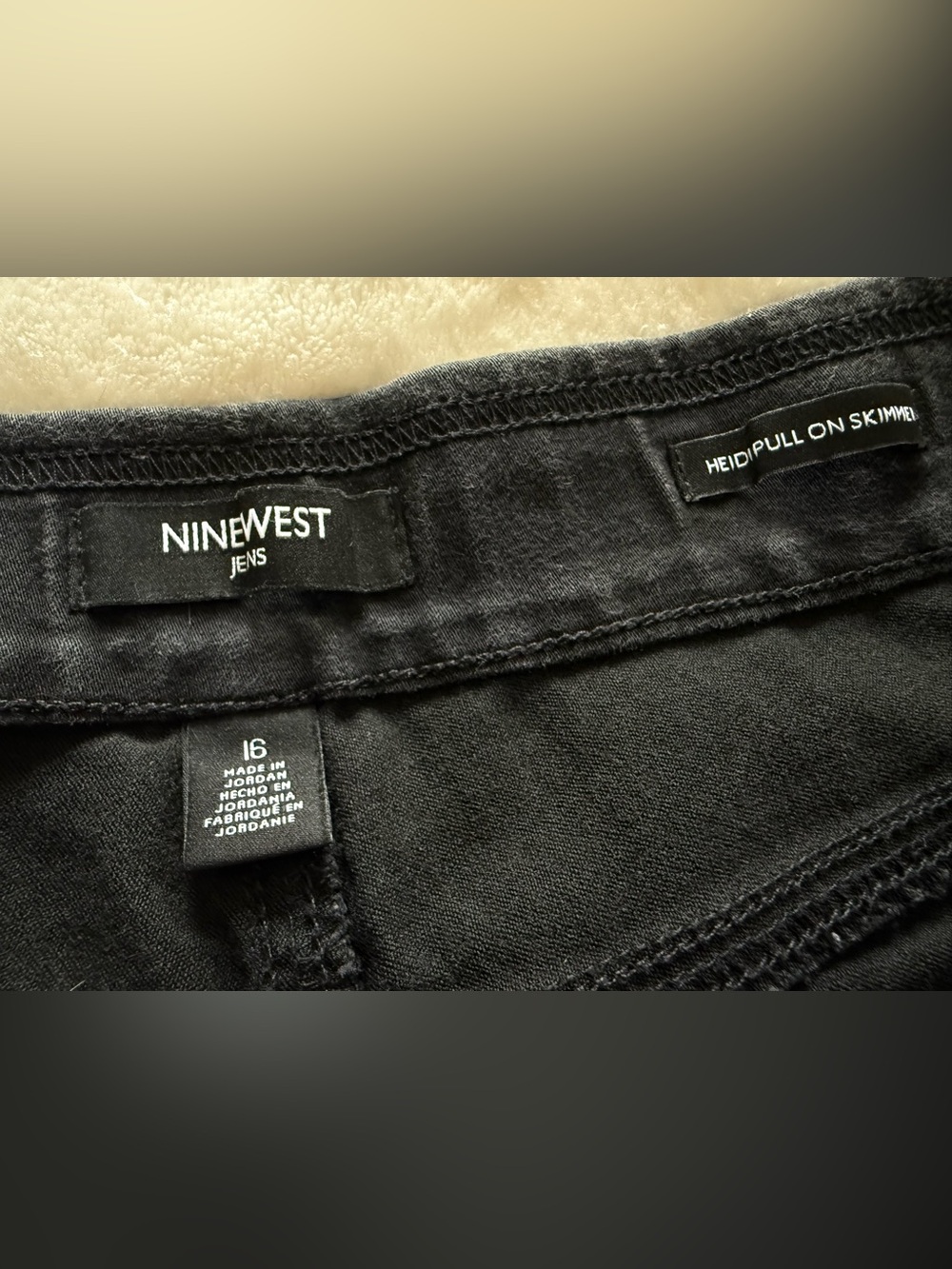 Nine West Bermuda Shorts - Picture 5 of 5